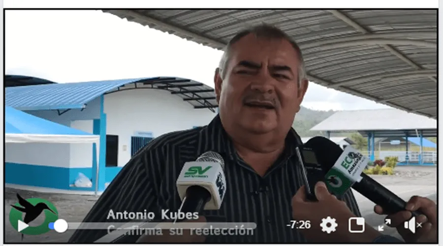 Kubes arremete contra sus opositores políticos