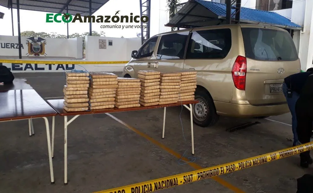 99 paquetes de droga decomisados en la vía la Tena