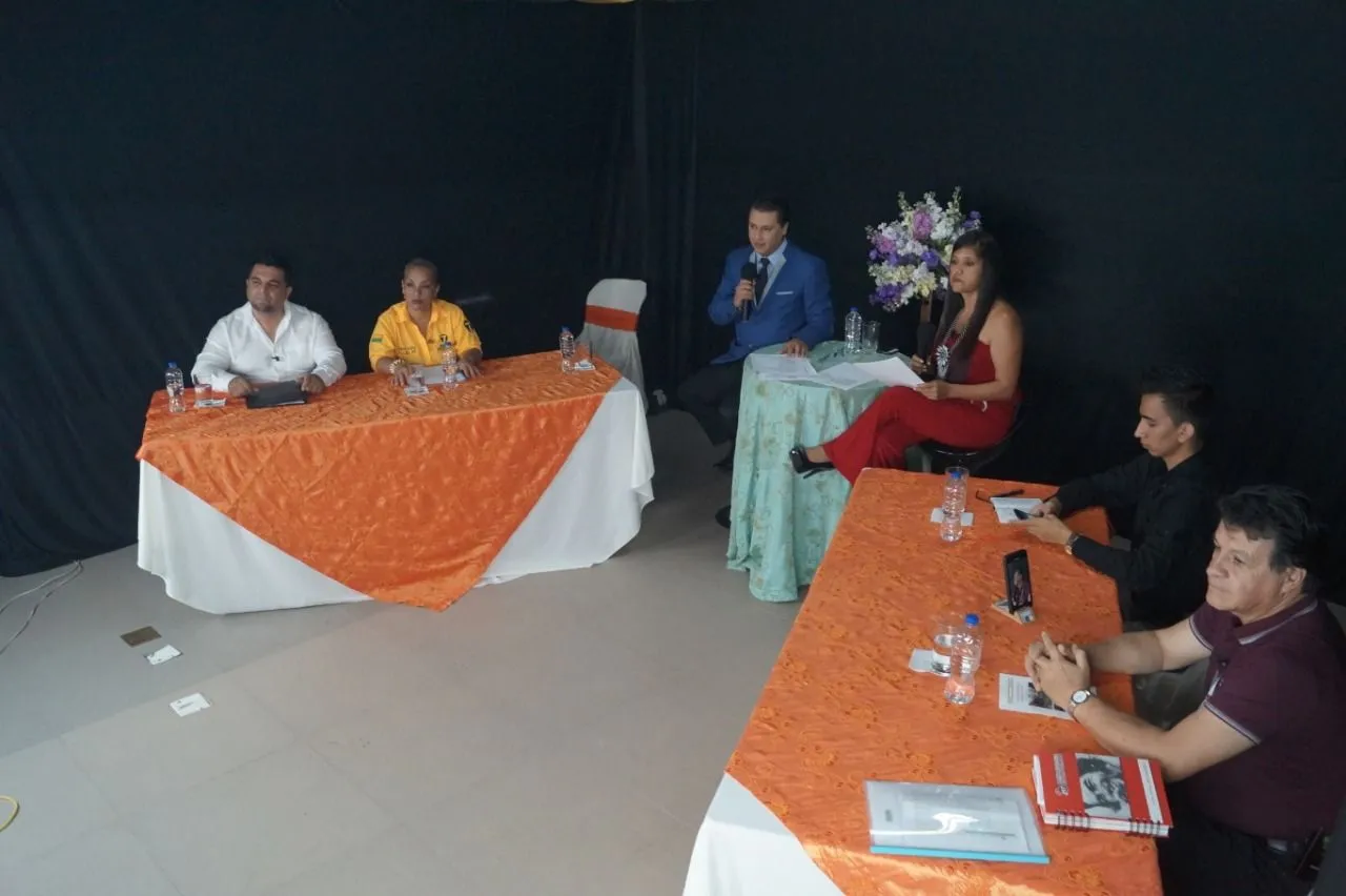 Debate Político “Frente a Frente”