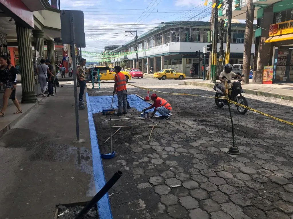 Señaletica del SEROTP en la calle 09 de Octubre