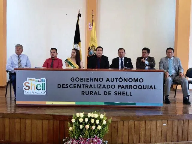 Sesión Solemne por los 53 años de Shell