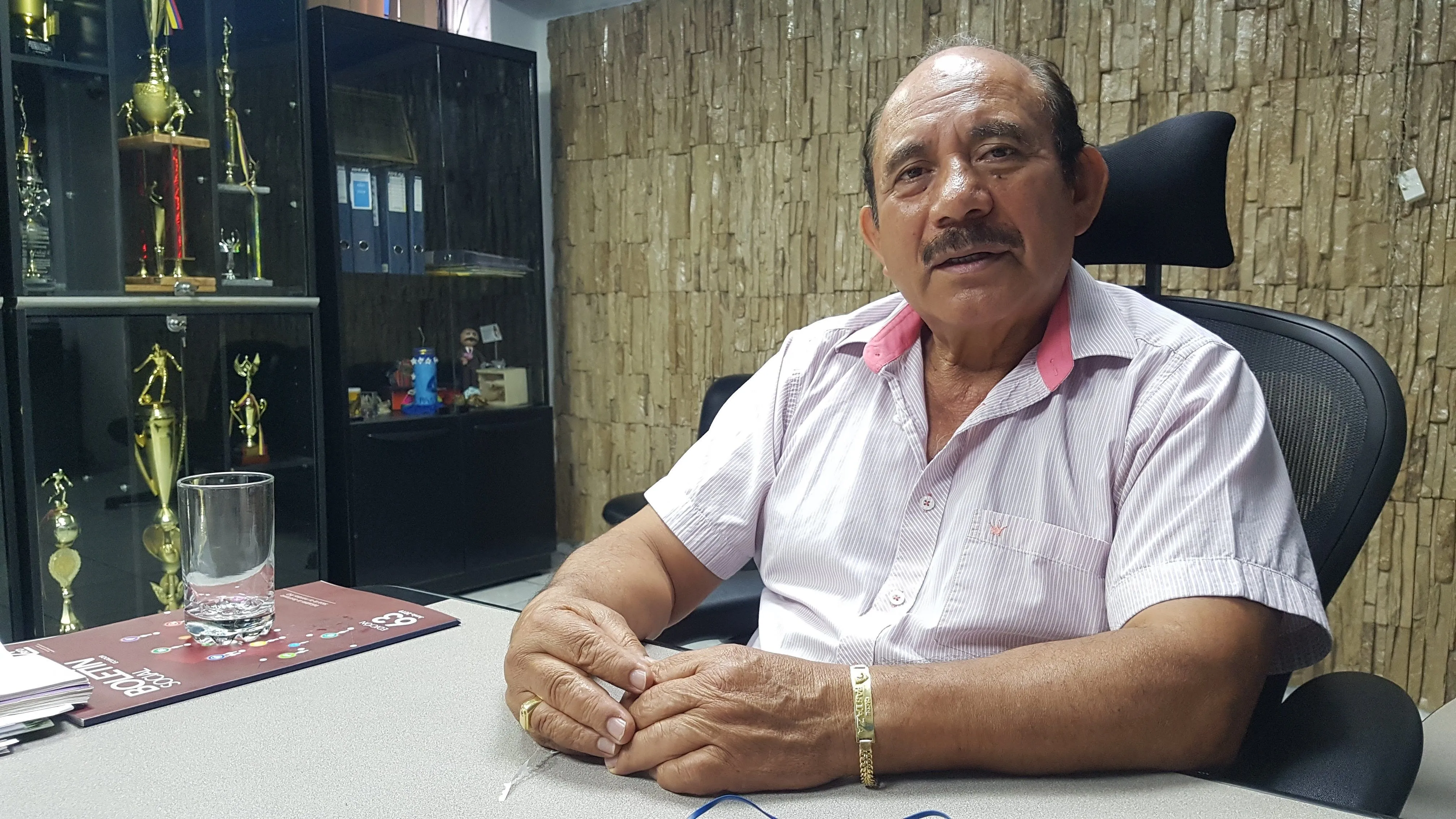 Denuncia del Doctor Acuña logra desarticular un sistema de corrupción a nivel nacional