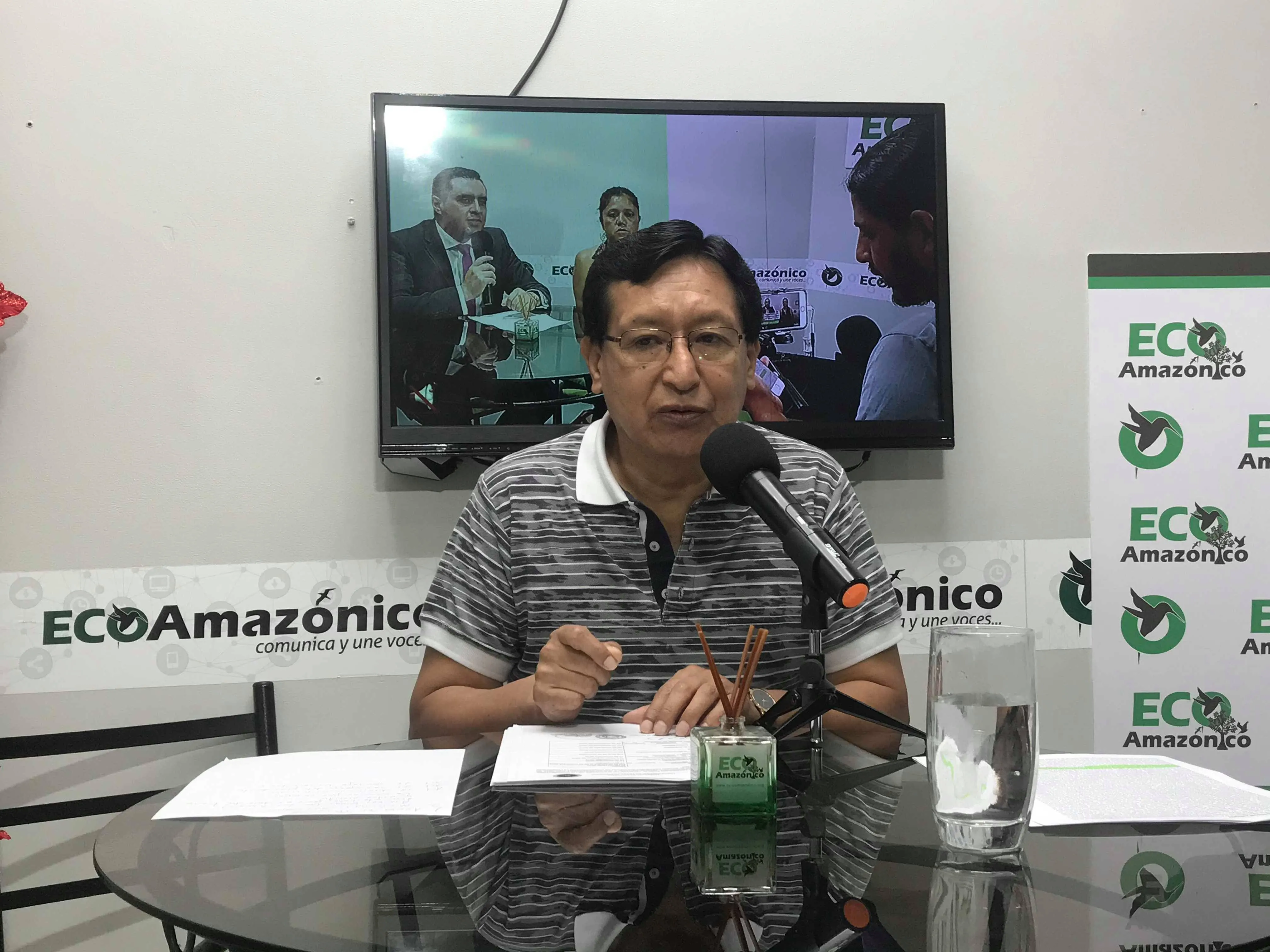 Luis Auquilla realiza algunas puntuaciones caso UEA