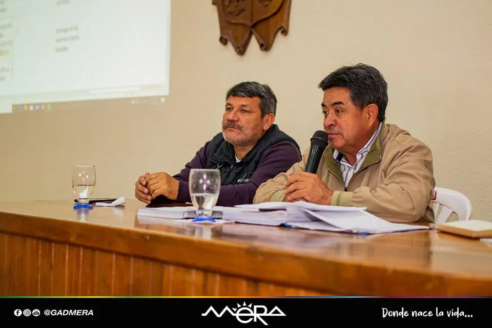 Loza le da algunas sugerencias al Alcalde de Mera dentro del COVID19