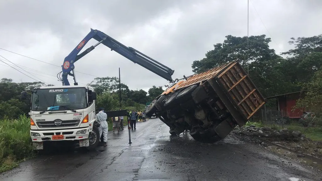 Accidente de Tránsito en la vía a Madre Tierra