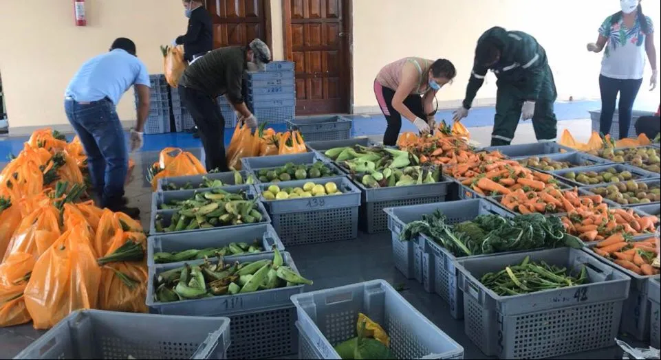 Traen productos de Guambalo