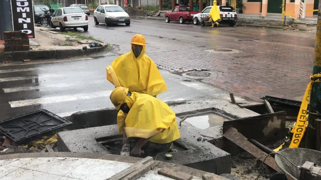 Reinicio de los trabajos de Soterramiento de Redes Eléctricas en Puyo