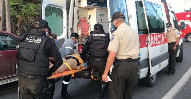 Dos personas con fuertes heridas deja un accidente de transito en la vía Macas