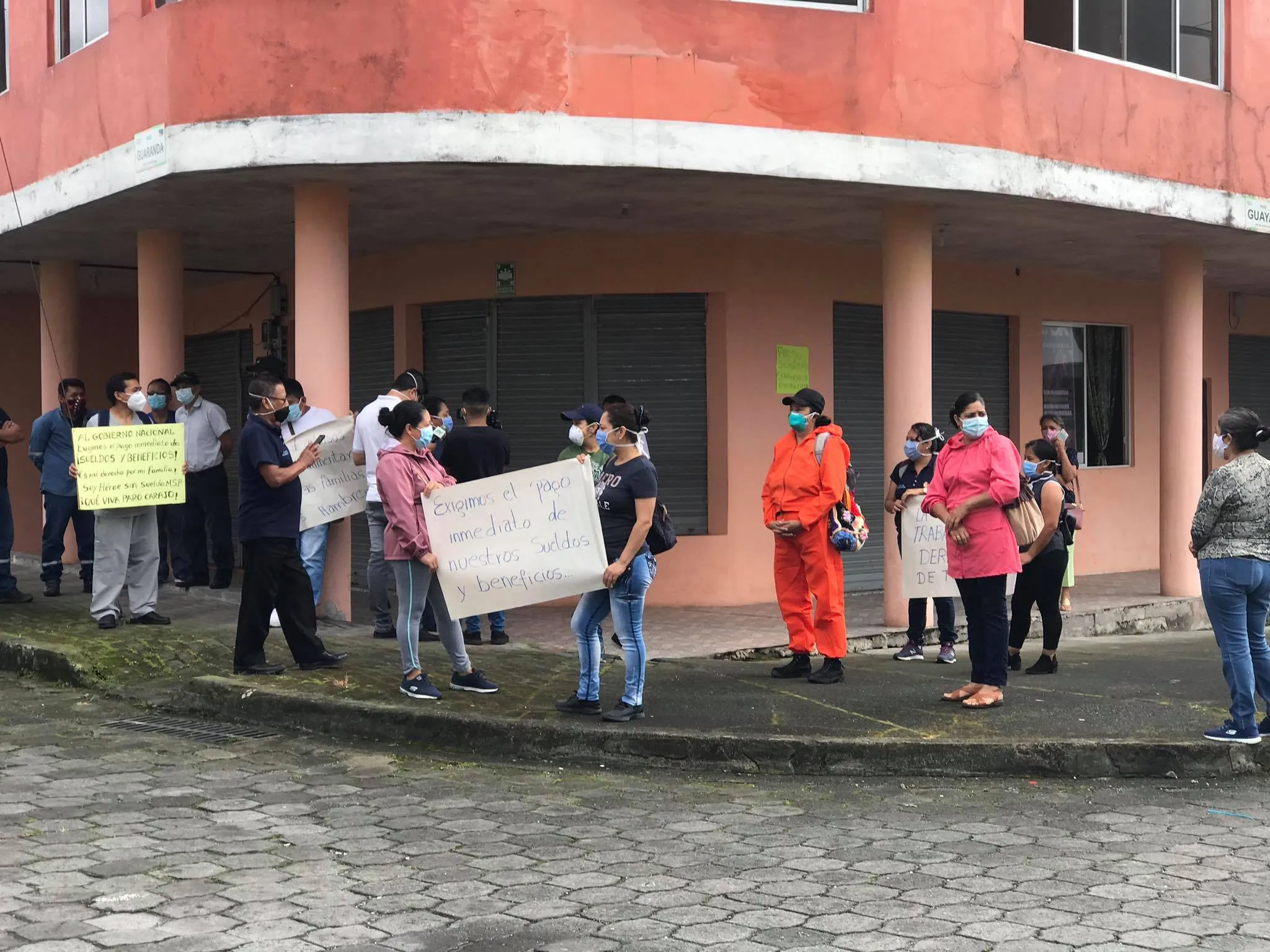 Marchas por falta de pagos a personal de la Salud en Pastaza