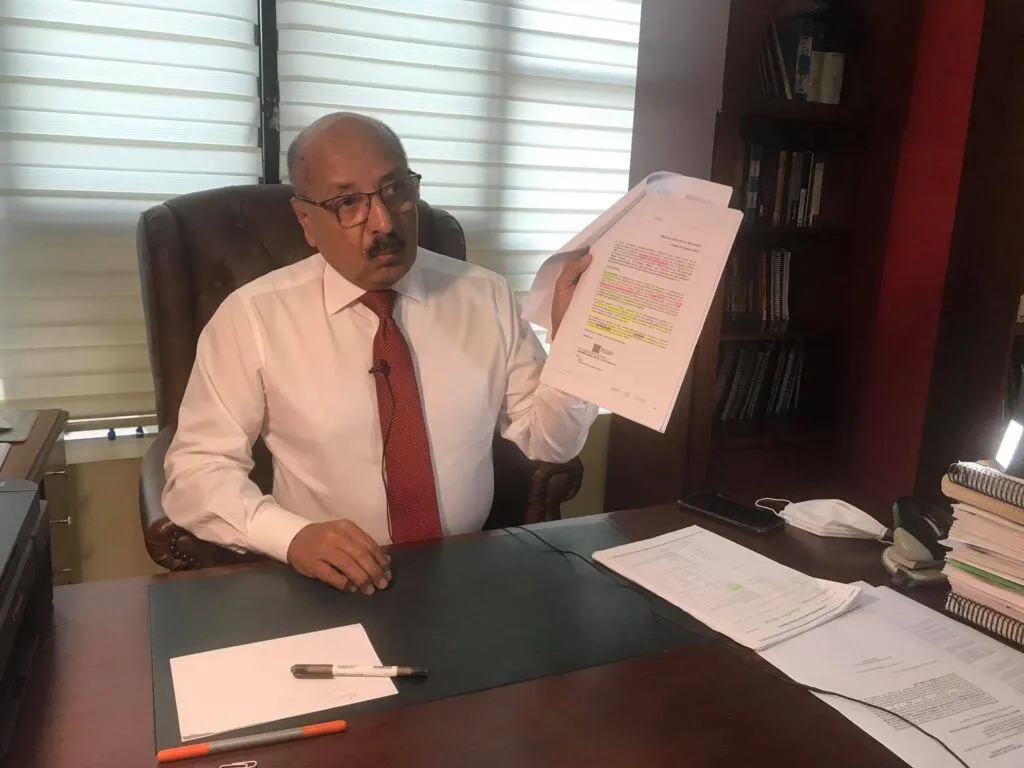Contratación a dedo en el GADM de Mera