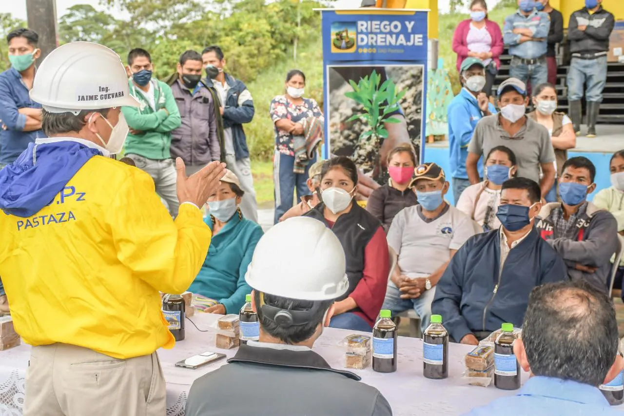 Prefecto recorrió la Central Panelera, financiada por el BDE
