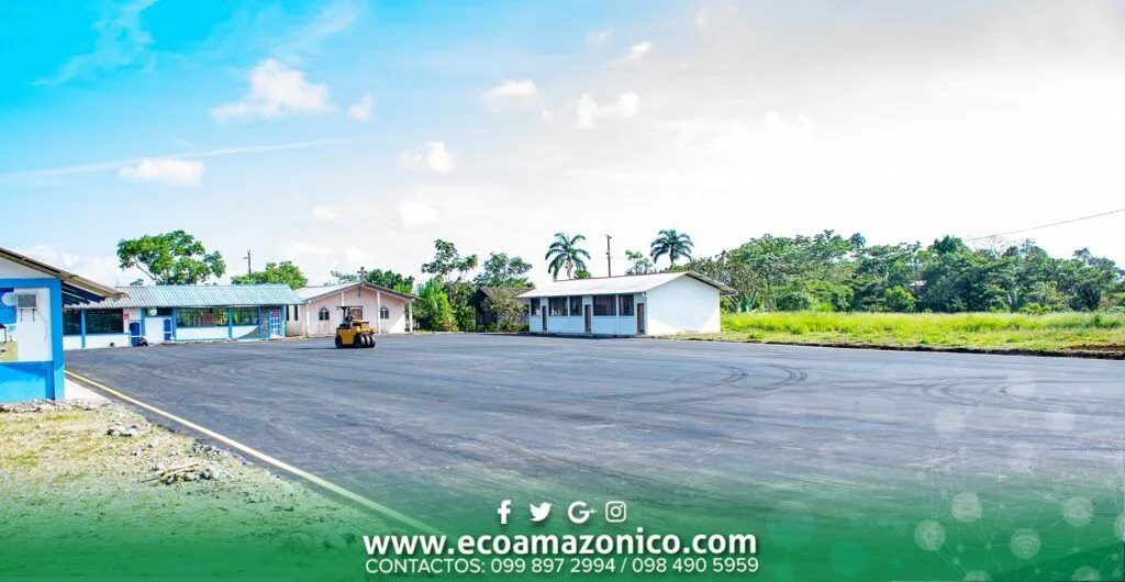Prefectura entrega 3 kilómetros de asfaltado 🛣 hasta la comunidad San Ramón
