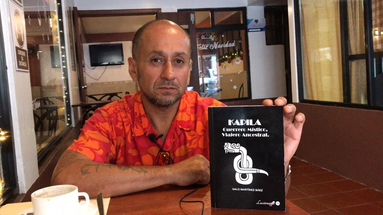 Galo Martinez Báez, escribió un nuevo libro llamado “KAPILA”