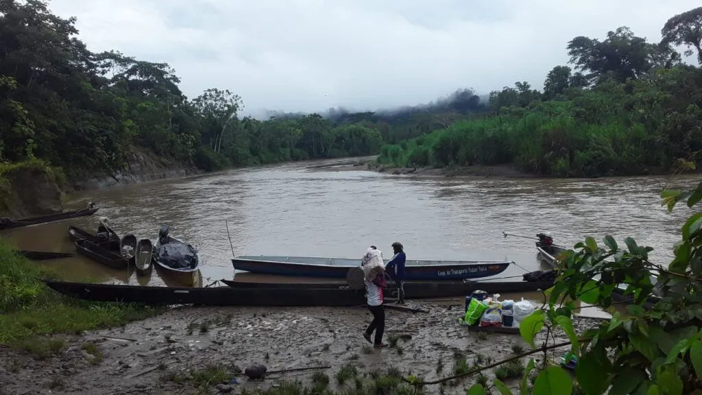 Comuneros localizan a la menor ahogada en el río Villano