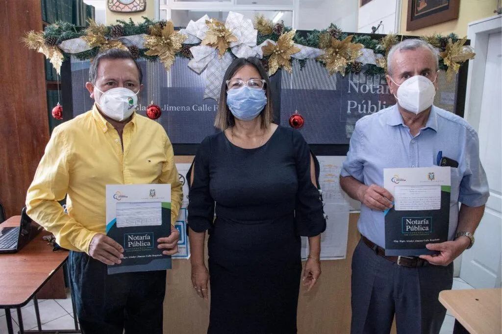 PREFECTURA DE PASTAZA ENTREGÓ UN ÁREA DE TERRENO A LA EEASA EN COMODATO