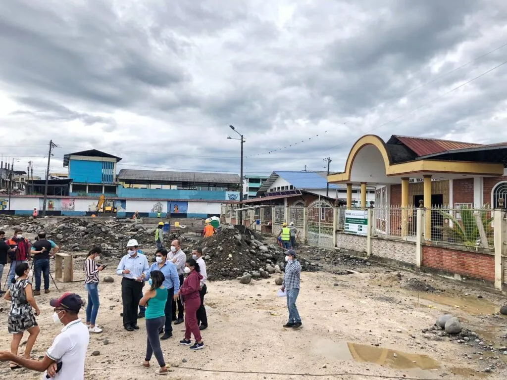 Construcción de la Plaza San Vicente Ferrer avanza en un 35%.