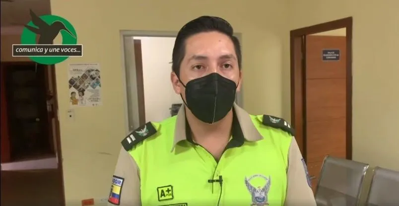 Teniente Jorge Yanes, informa detalles del operativo para detener a tres personas