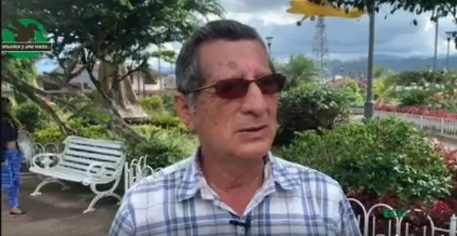 Elisio Tamayo, morador de Shell preocupado por el tema de las vacunas