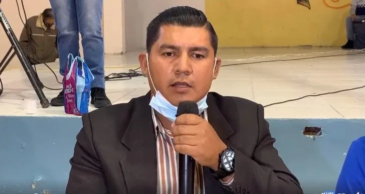 PRESIDENTE DE LA PRE ASOCIACIÓN DE MINEROS SOBRE CONSTRUCCIÓN DEL MURO