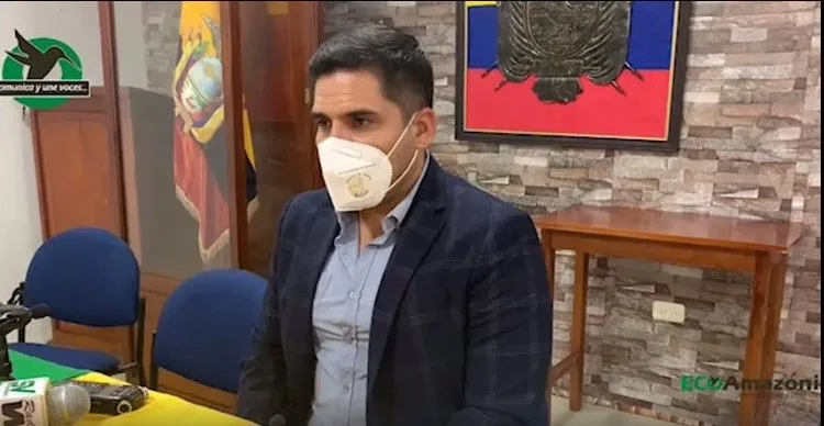 Información del Gobernador de Pastaza por el cierre de vías en el Triunfo