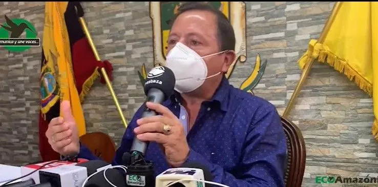 PREFECTO DE PASTAZA SOBRE VIALIDAD Y PUENTES EN LA PROVINCIA