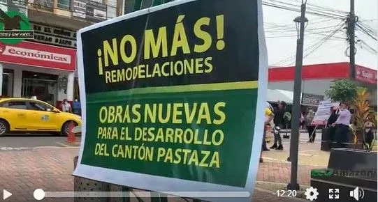 Plantón por la remodelación del edificio ubicado en la parque Garces Pérez