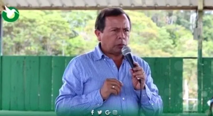 Prefecto de Pastaza en su visita a las comunidades de Tiwino y Bataboro