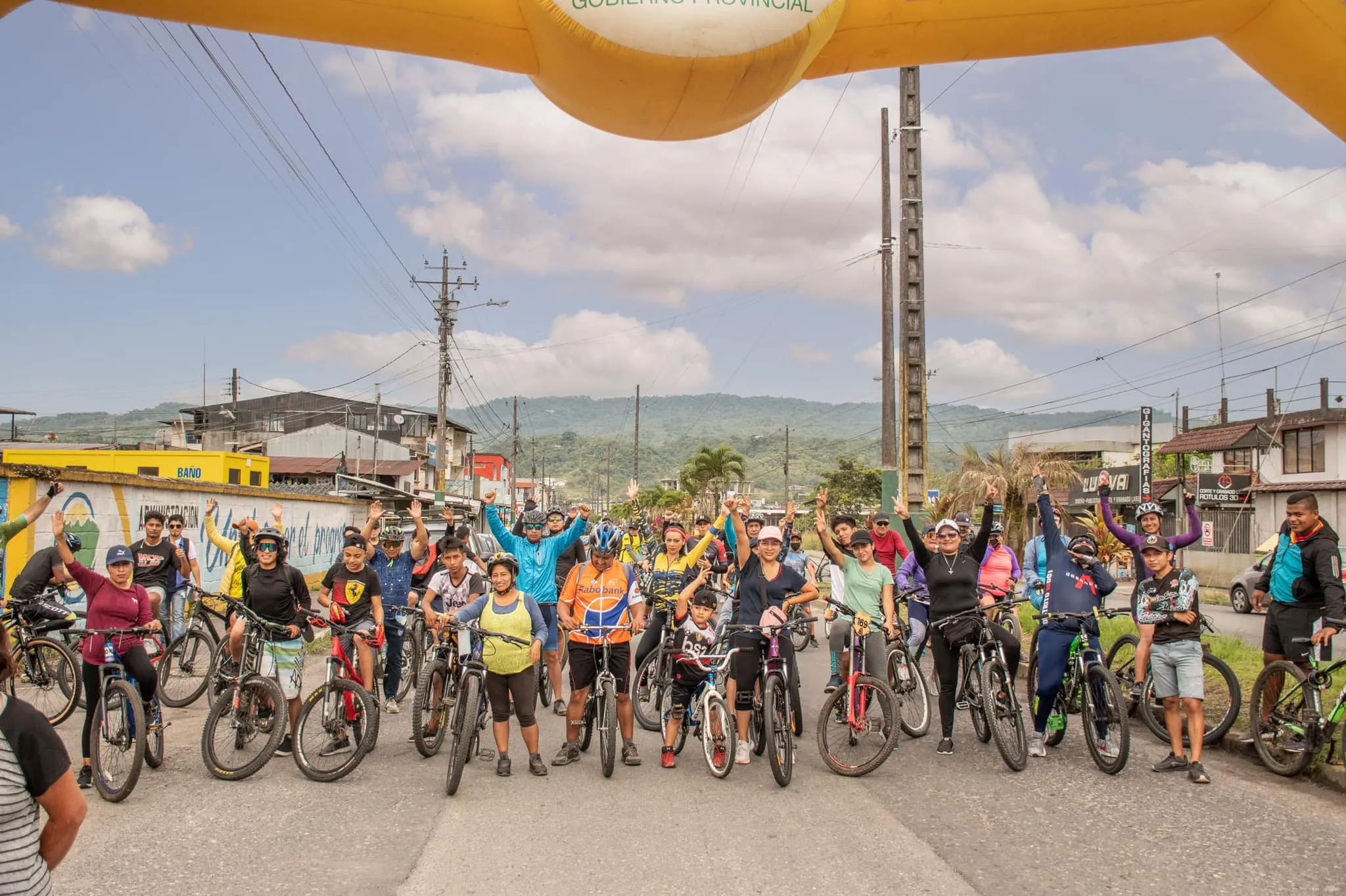 Ciclo Ruta Recorre Pastaza, llegó a la parroquia El Triunfo