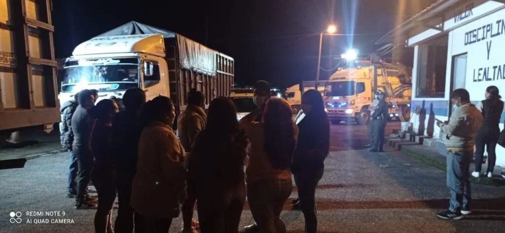 Balseros de Pastaza denuncian al MAE