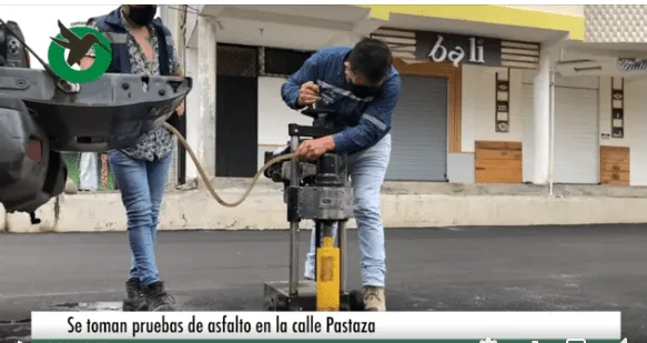 Pruebas técnicas del asfalto de la calle Pastaza de Puyo