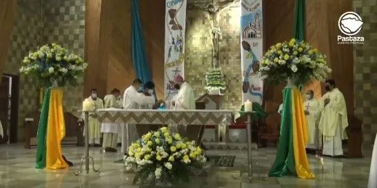 Misa de acción de gracias por los 61+1 años de provincialización de pastaza