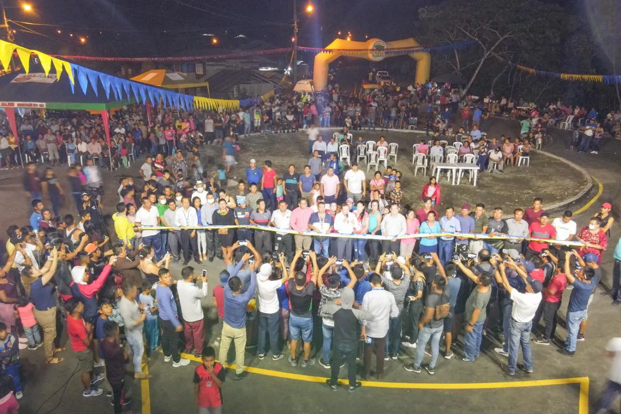 Prefectura de Pastaza, Inaugura los 27 kilómetros de Asfaltado en el cantón Arajuno