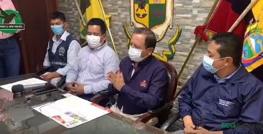 Rueda de prensa para el lanzamiento de la campaña de vacunación de estomatitis vesicular