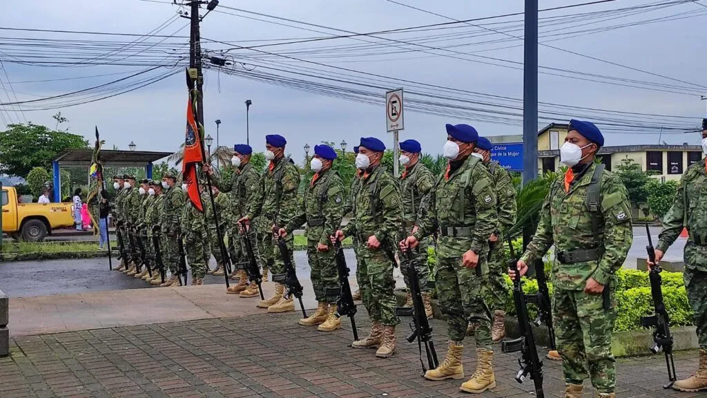 Ceremonia Militar por la Batalla de Tarqui