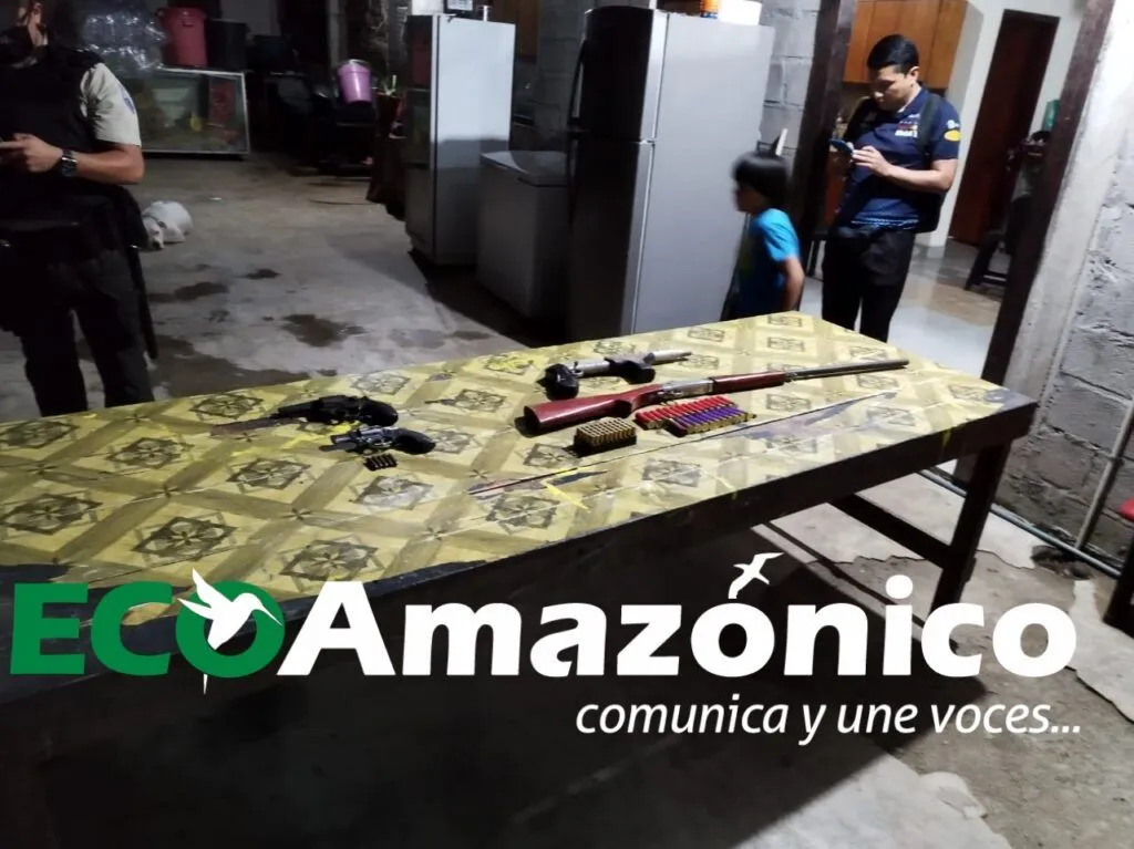 Armas y cartuchos decomisadas en Santa Rosa vía a Shell