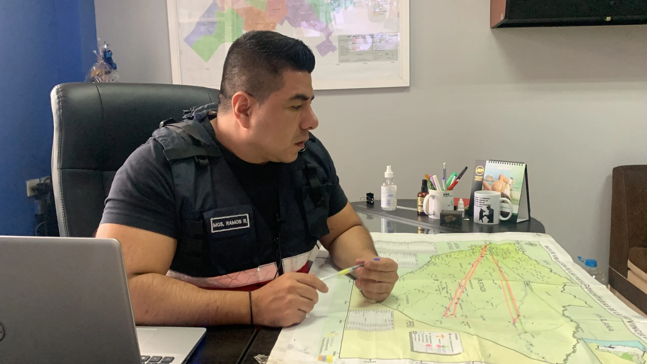 Comandante de Bomberos informa sobre el rescate de Cristobal Dahua en la selva