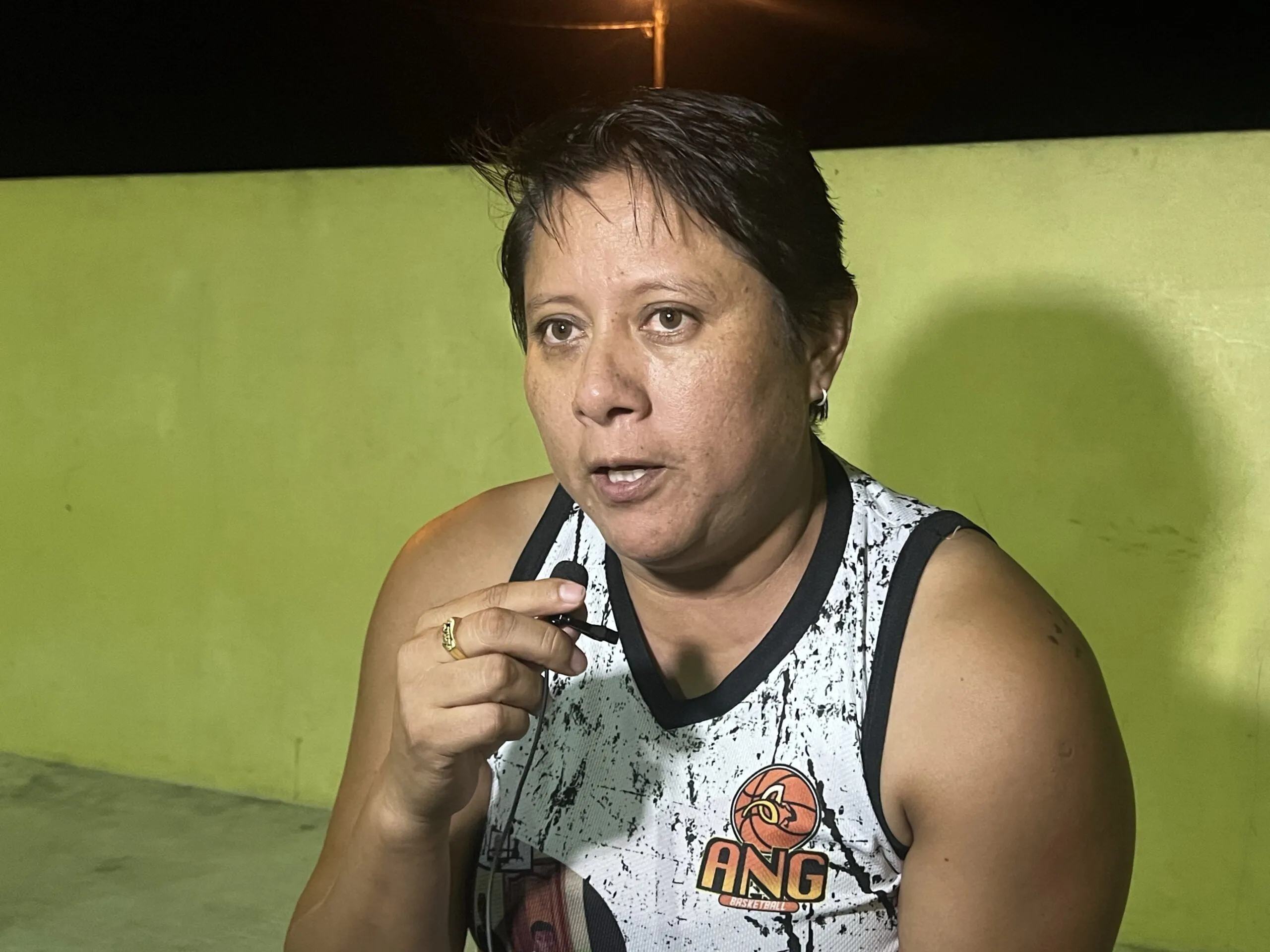 Gloria Pico, cuenta su verdad respecto al uso de la cancha del barrio El Chofer