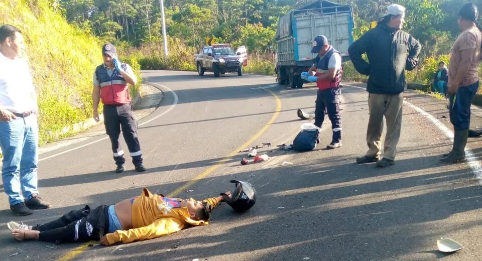 Motociclista falleció en la vía Arajuno Puyo