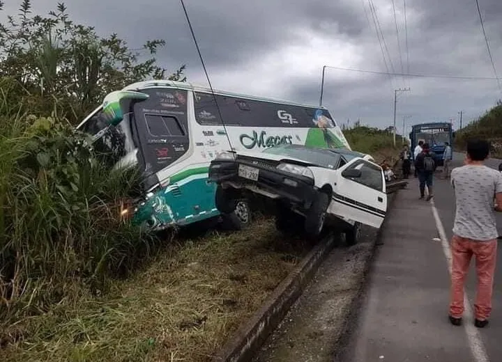 Se registra un accidente de tránsito en la vía Macas Puyo