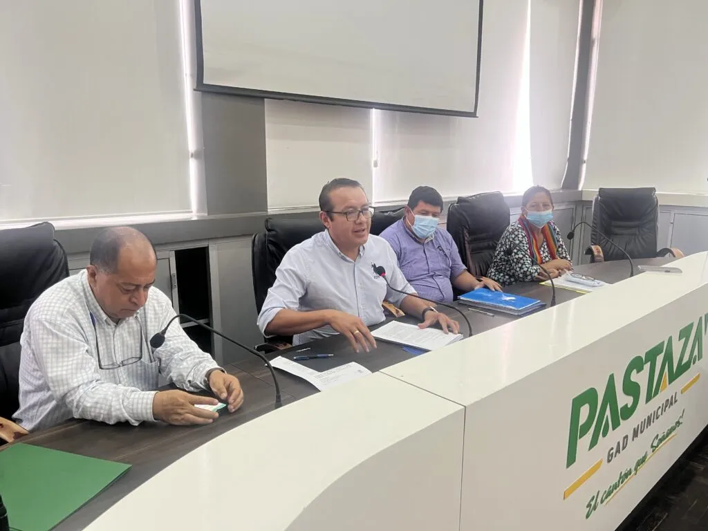 Sesión del Comité de Autogestión del Hospital Puyo