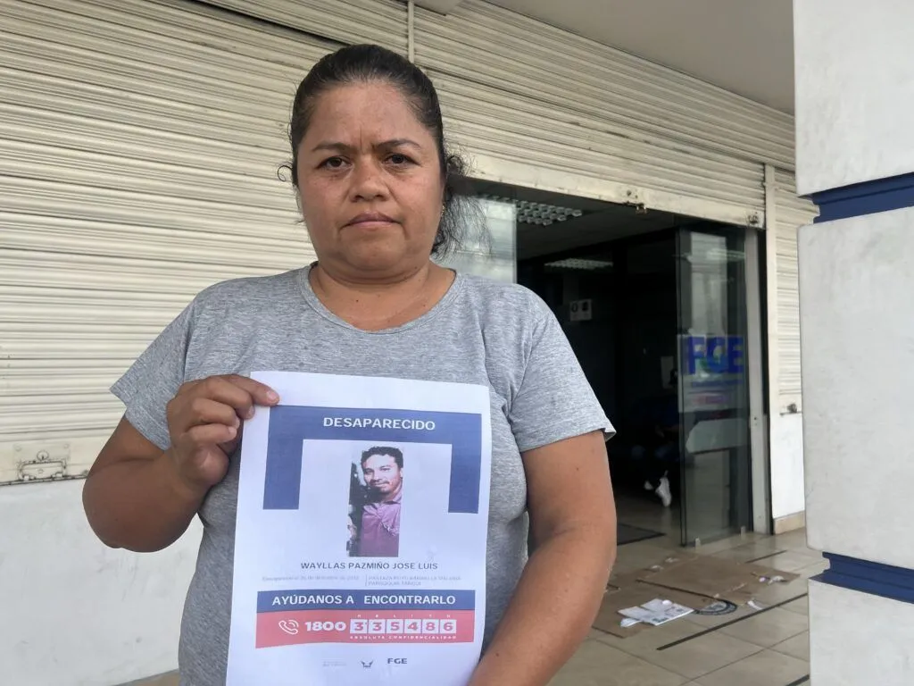 Esposa de Jose Pazmiño, lo sigue buscando desesperadamente