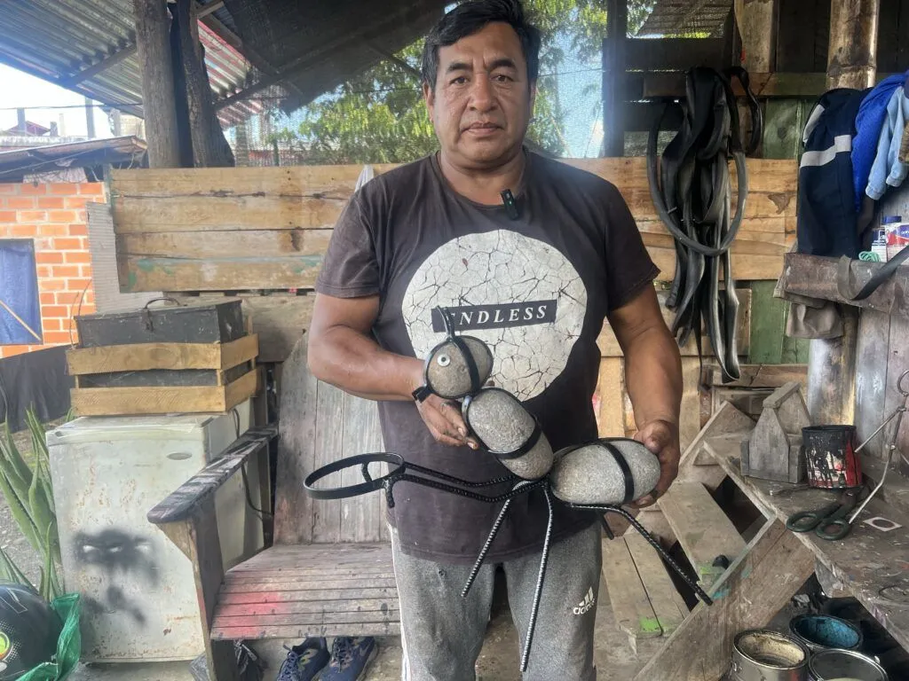 Dimas un emprendedor de verdad en Puyo