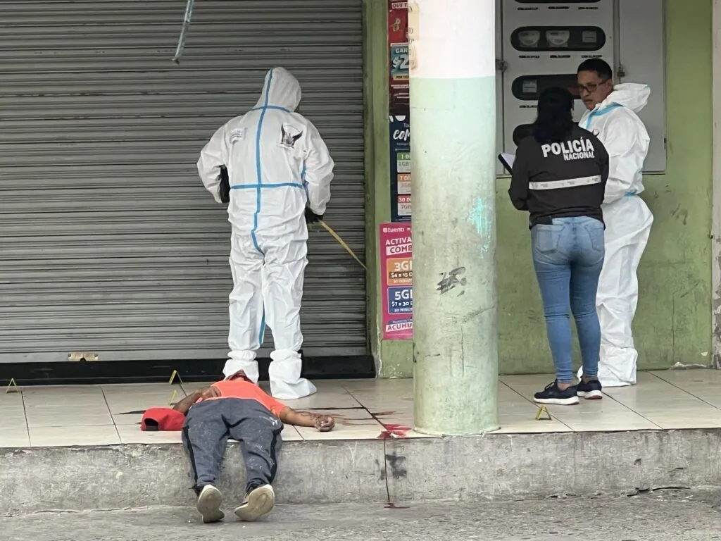 Joven fallecido y otro herido tras ataque armado en el barrio Mariscal en Puyo