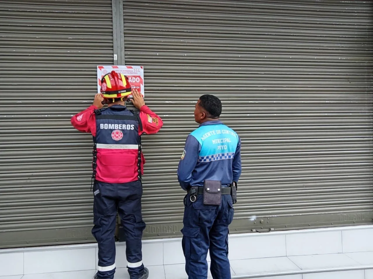 Bomberos clausuran locales en Puyo