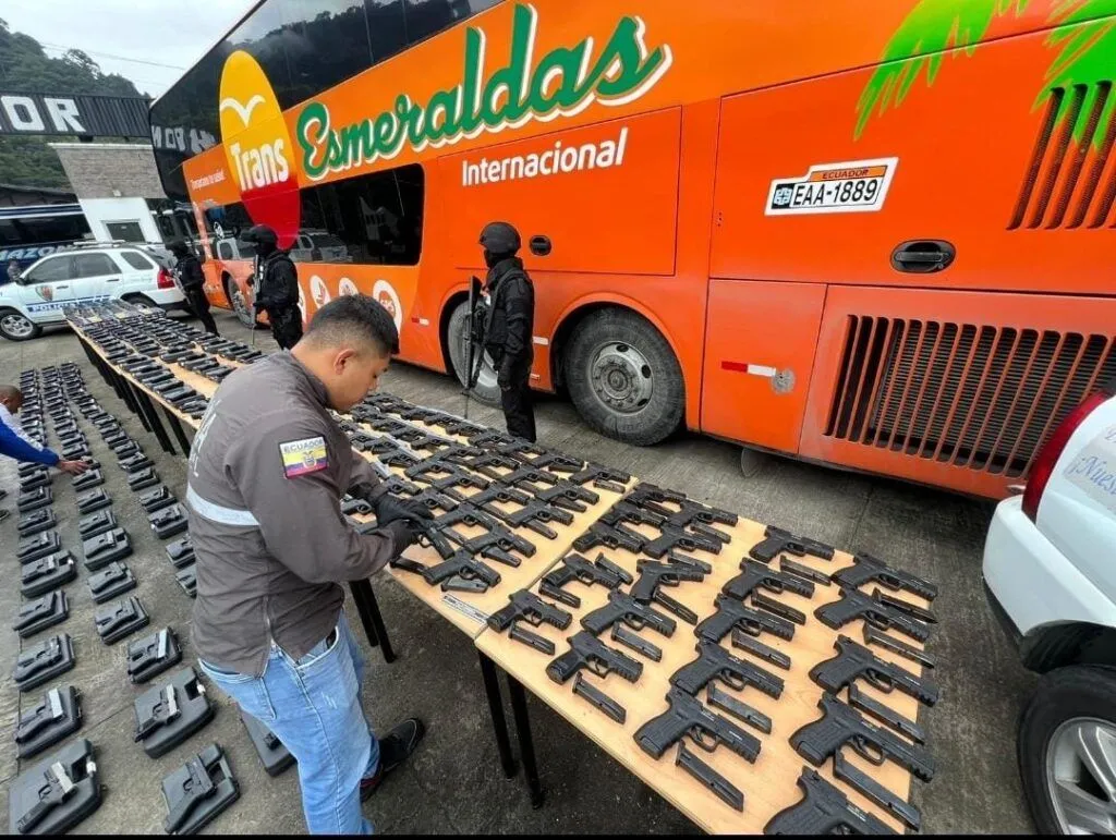 288 armas decomisadas en Napo