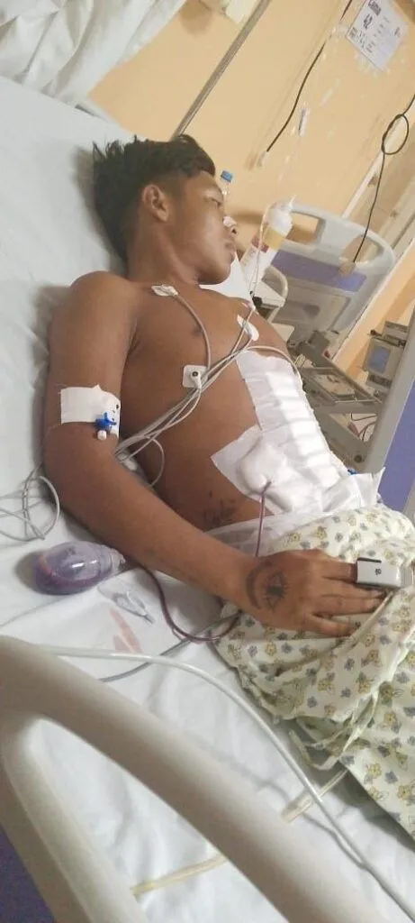 Brutal agresión en Kumay deja a estudiante en estado crítico