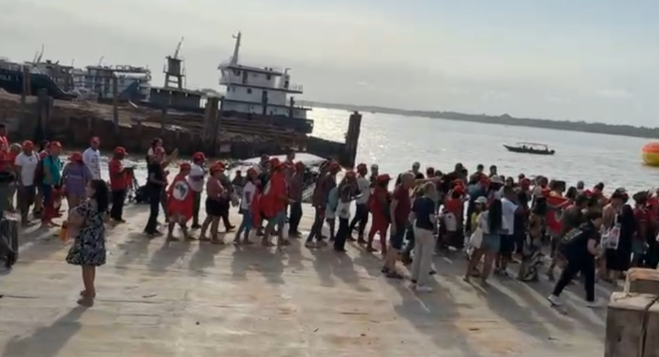 [COP30] #Belém_Brasil 🚢 Desde el puerto Beer la previa a una de las actividades de la #COP30 Hoy una marcha de barcos en el Río Guamá Corape DW Akademie América Latina